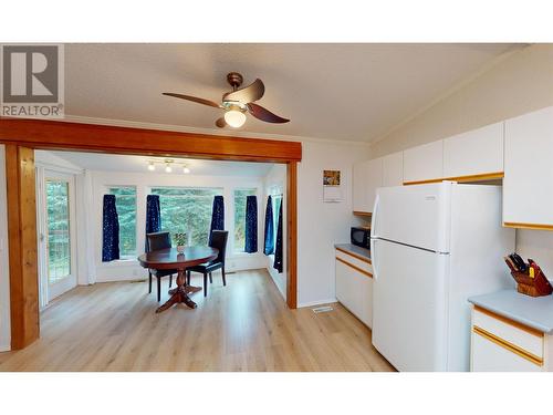 4632 Quesnel-Hydraulic Road, Quesnel, BC - Indoor Photo Showing Kitchen