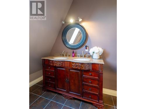 12860 Bowan Road, Prince George, BC - Indoor Photo Showing Bathroom