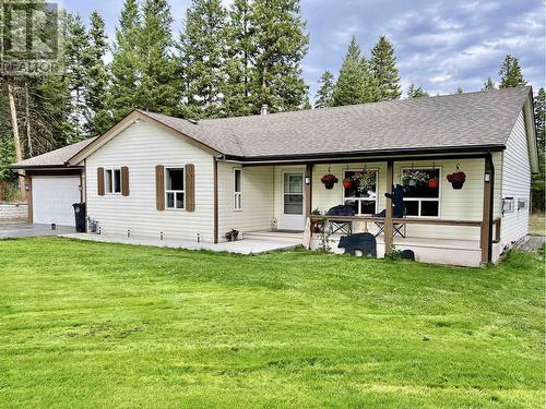 4837 Gloinnzun Drive, 108 Mile Ranch, BC - Outdoor With Deck Patio Veranda