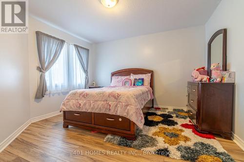 551 Ontario Street N, Woodstock, ON - Indoor Photo Showing Bedroom