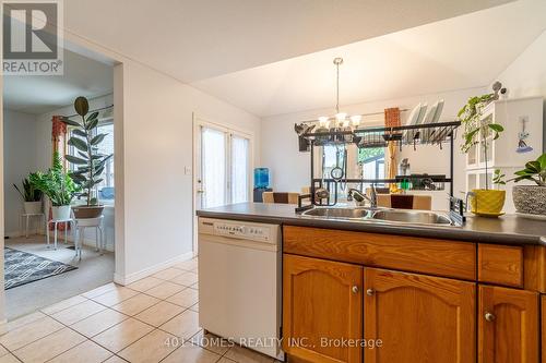 551 Ontario Street N, Woodstock, ON - Indoor Photo Showing Kitchen With Double Sink