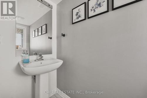 197 Village Gate Drive, Wasaga Beach, ON - Indoor Photo Showing Bathroom