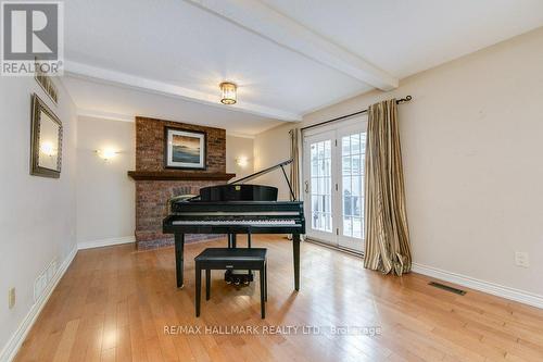 3538 Kingbird Court, Mississauga, ON - Indoor With Fireplace