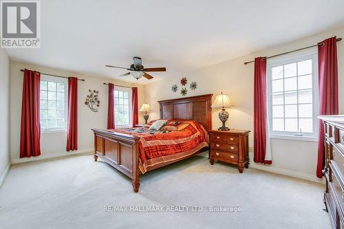 3538 Kingbird Court, Mississauga, ON - Indoor Photo Showing Bedroom