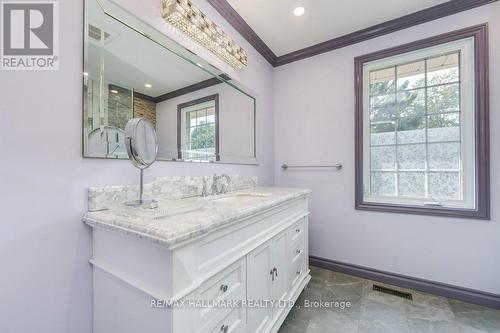 3538 Kingbird Court, Mississauga, ON - Indoor Photo Showing Bathroom