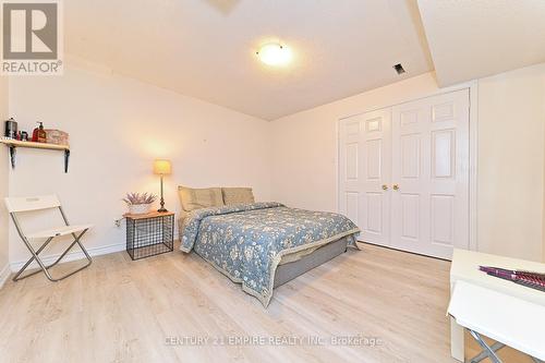 25 Owlridge Drive, Brampton, ON - Indoor Photo Showing Bedroom