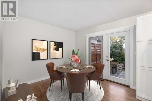 3112 50 Street Sw, Calgary, AB - Indoor Photo Showing Dining Room