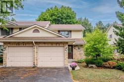 375 KINGSCOURT Drive Unit# 30  Waterloo, ON N2K 3N7