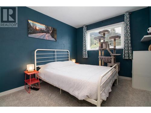 343 Pearkes Drive, Revelstoke, BC - Indoor Photo Showing Bedroom