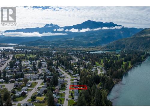 343 Pearkes Drive, Revelstoke, BC - Outdoor With View