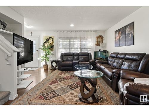 3607 13 St Nw, Edmonton, AB - Indoor Photo Showing Living Room