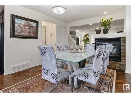 3607 13 St Nw, Edmonton, AB - Indoor Photo Showing Dining Room