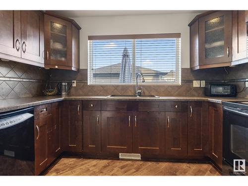 3607 13 St Nw, Edmonton, AB - Indoor Photo Showing Kitchen