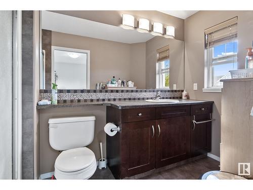 3607 13 St Nw, Edmonton, AB - Indoor Photo Showing Bathroom