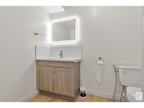 3607 13 St Nw, Edmonton, AB - Indoor Photo Showing Bathroom