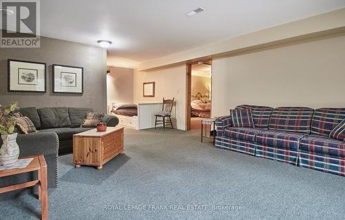 304 Clarkson Road, Cramahe, ON - Indoor Photo Showing Living Room