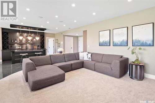 205 Greenbryre Lane, Greenbryre, SK - Indoor Photo Showing Living Room