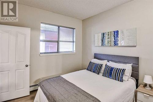 309, 1053 10 Street Sw, Calgary, AB - Indoor Photo Showing Bedroom