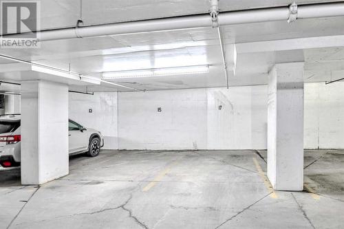 309, 1053 10 Street Sw, Calgary, AB - Indoor Photo Showing Garage