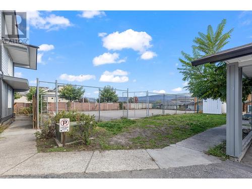 2125 Burtch Road Unit# 410, Kelowna, BC - Outdoor