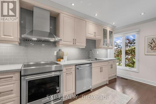 89 Acadian Heights, Brampton, ON - Indoor Photo Showing Kitchen