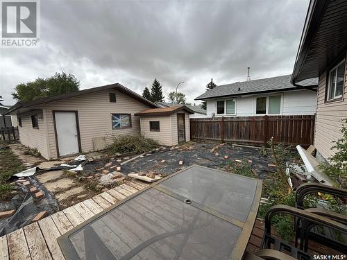 629 Lisgar Avenue, Saskatoon, SK - Outdoor With Exterior