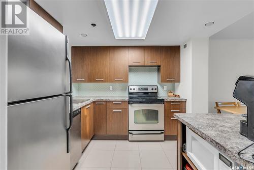 1408 311 6Th Avenue N, Saskatoon, SK - Indoor Photo Showing Kitchen With Stainless Steel Kitchen