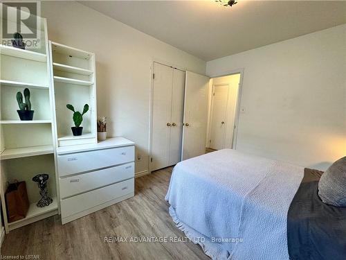 58 Sunrise Crescent, London, ON - Indoor Photo Showing Bedroom