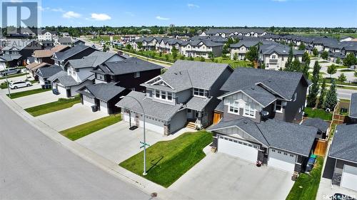 302 Pichler Crescent, Saskatoon, SK - Outdoor With Facade