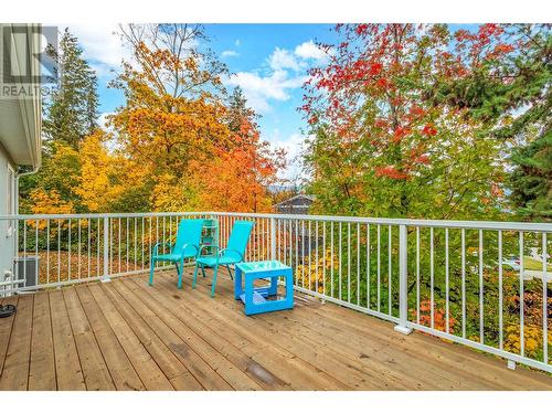 681 30Th Street Ne, Salmon Arm, BC - Outdoor With Deck Patio Veranda