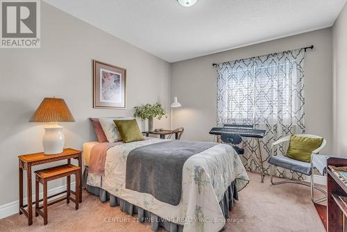 21 Tim Jacobs Drive, Georgina, ON - Indoor Photo Showing Bedroom