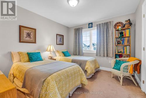 21 Tim Jacobs Drive, Georgina, ON - Indoor Photo Showing Bedroom