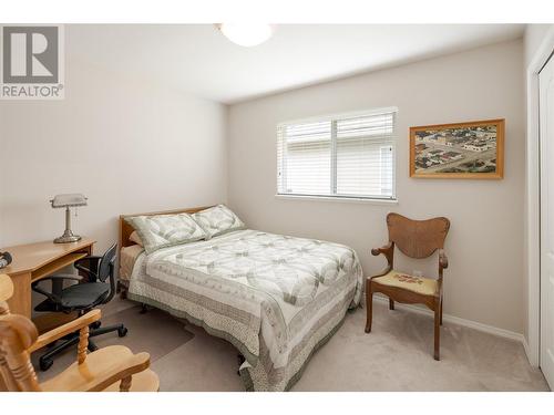 3788 Bird Place Unit# 145, Kelowna, BC - Indoor Photo Showing Bedroom