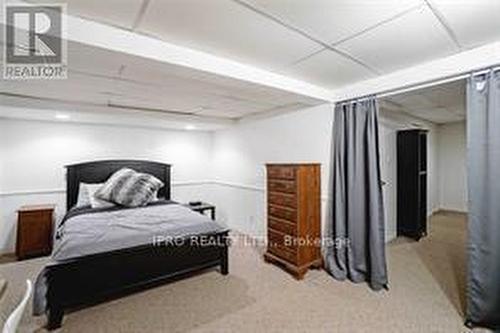 23 - 98 Falconer Drive, Mississauga, ON - Indoor Photo Showing Bedroom