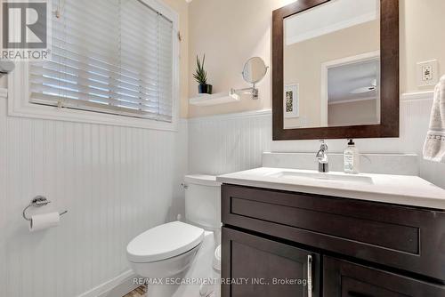 169 Old Ancaster Road, Hamilton, ON - Indoor Photo Showing Bathroom