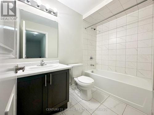 11 Mia Drive, Hamilton, ON - Indoor Photo Showing Bathroom