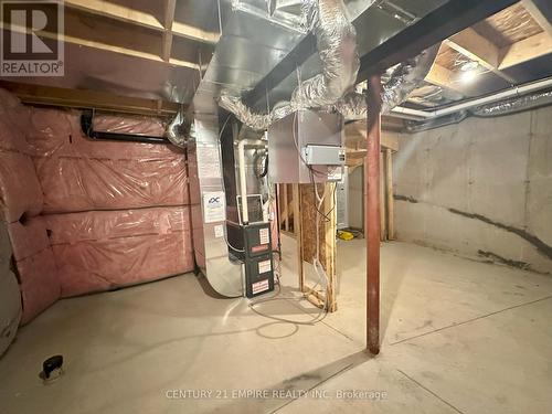 11 Mia Drive, Hamilton, ON - Indoor Photo Showing Basement