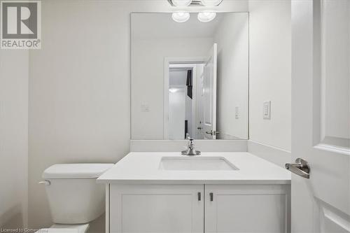 64 Cosmopolitan Common, St. Catharines, ON - Indoor Photo Showing Bathroom