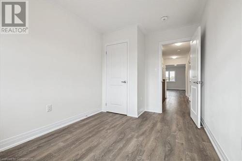 64 Cosmopolitan Common, St. Catharines, ON - Indoor Photo Showing Other Room