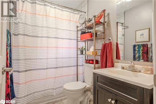 5 Melinda Crescent, Barrie, ON - Indoor Photo Showing Bathroom