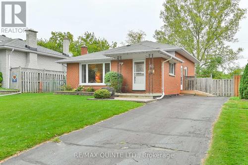 63 Nelles Avenue, Quinte West, ON - Outdoor