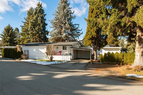 57-3535 Casorso, Kelowna, BC 