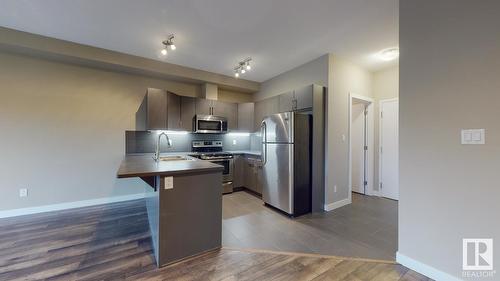 #417 10611 117 St Nw, Edmonton, AB - Indoor Photo Showing Kitchen