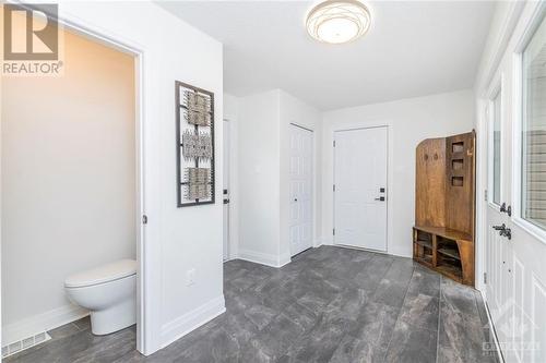 4035 Roger Stevens Drive, Ottawa, ON - Indoor Photo Showing Bathroom