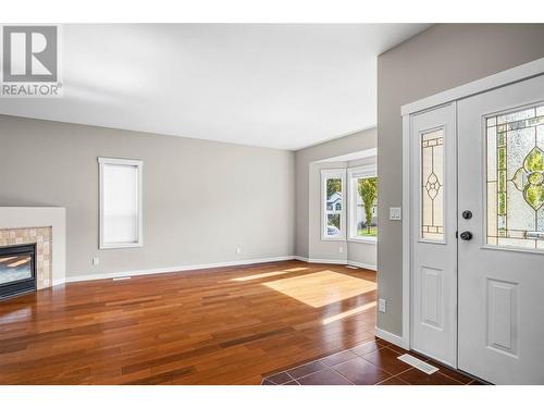 2536 Abbeyglen Way, Kamloops, BC - Indoor Photo Showing Other Room With Fireplace