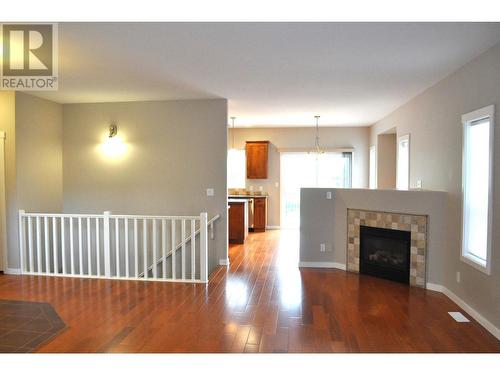 2536 Abbeyglen Way, Kamloops, BC - Indoor With Fireplace