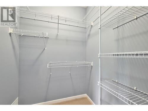 2536 Abbeyglen Way, Kamloops, BC - Indoor With Storage