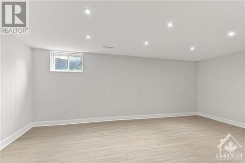 2552 Southvale Crescent, Ottawa, ON - Indoor Photo Showing Other Room