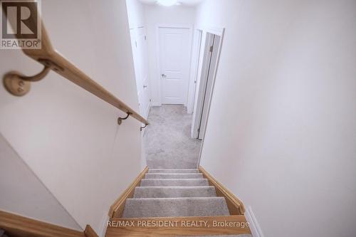 17 - 480 Beresford Path, Oshawa, ON - Indoor Photo Showing Other Room