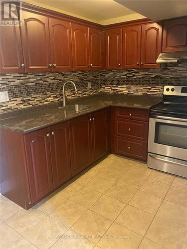 Bsmt - 4332 Guildwood Way, Mississauga, ON - Indoor Photo Showing Kitchen